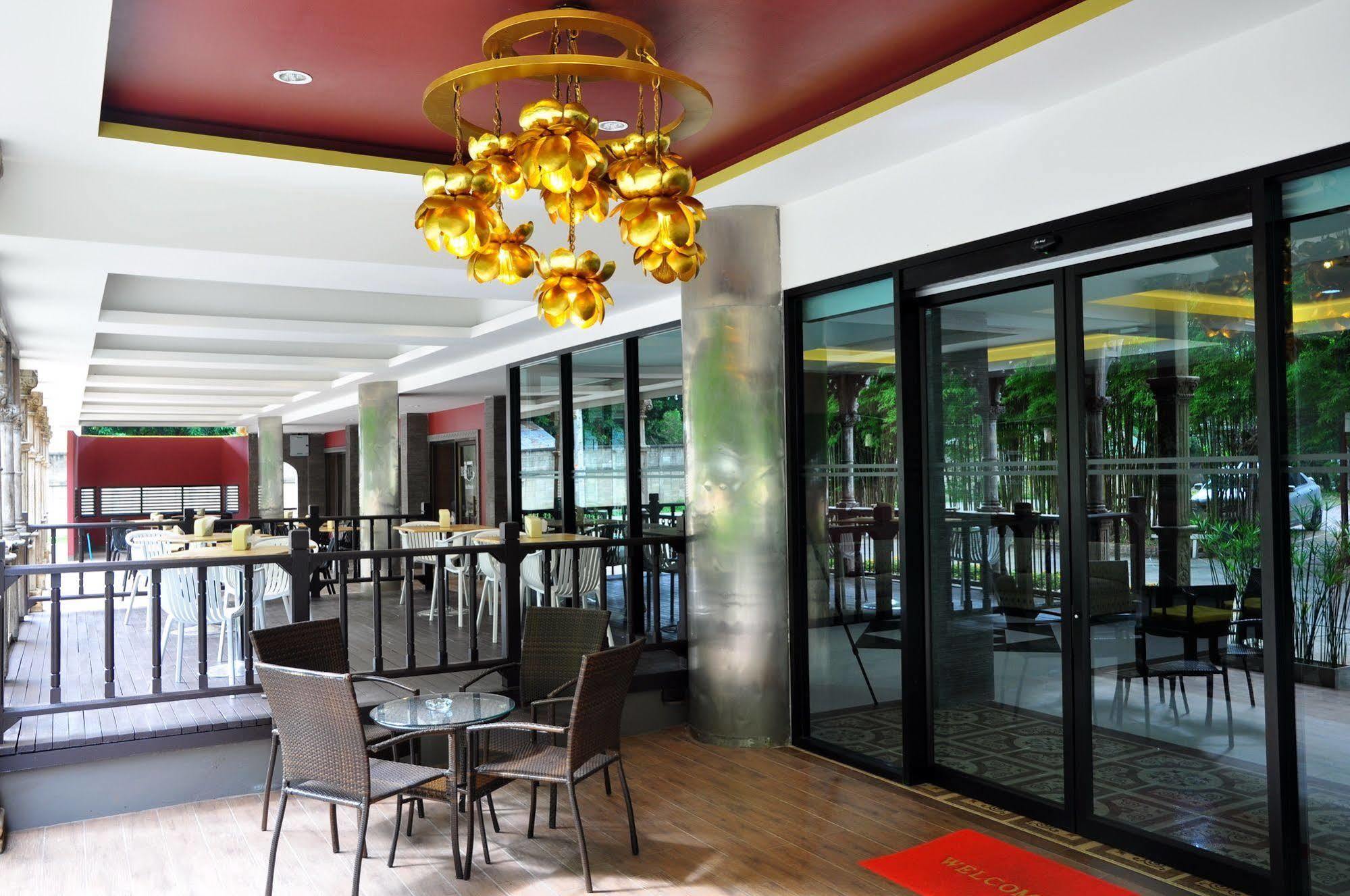 Chiangmai S.P. Hotel Csiangmaj Kültér fotó