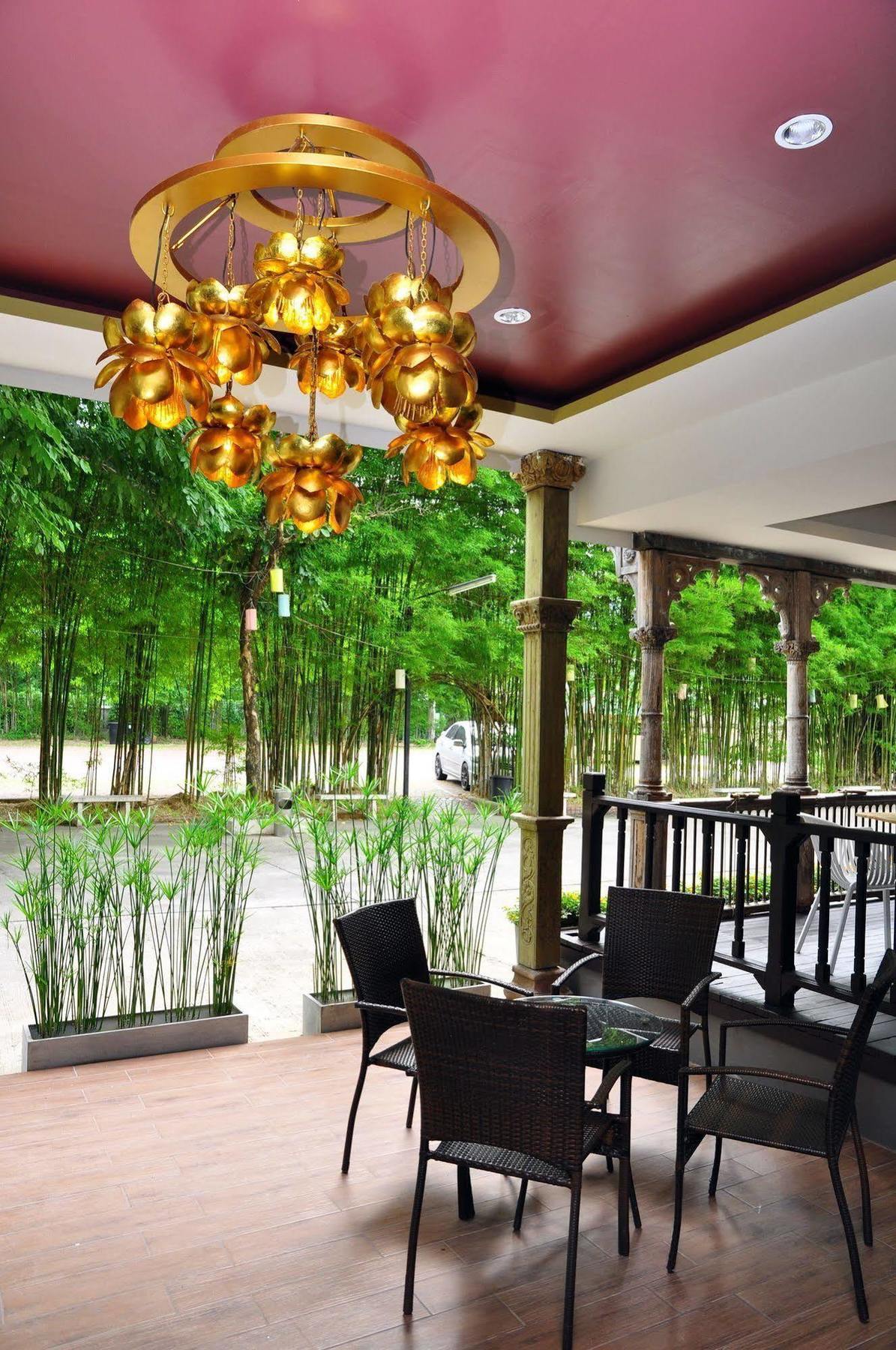 Chiangmai S.P. Hotel Csiangmaj Kültér fotó